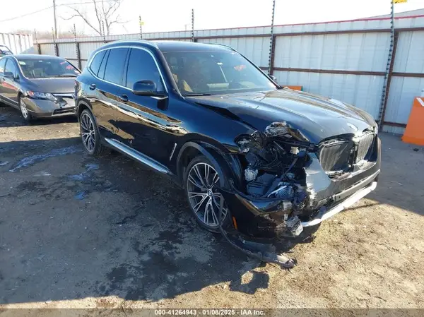 5UX53DP02P9R45773 2023 BMW X3 - Image 1