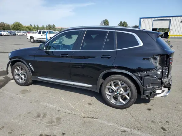 5UX53DP02P9R51783 2023 BMW X3 - Image 2