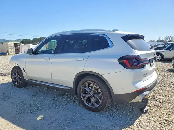 5UX53DP02P9R57504 2023 BMW X3 - Image 2
