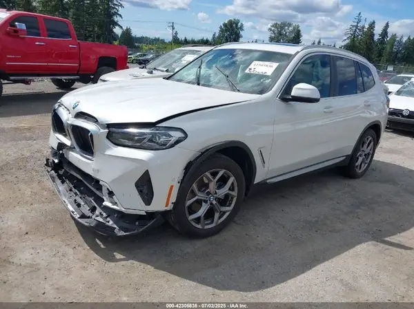 5UX53DP02P9R75629 2023 BMW X3 - Image 2