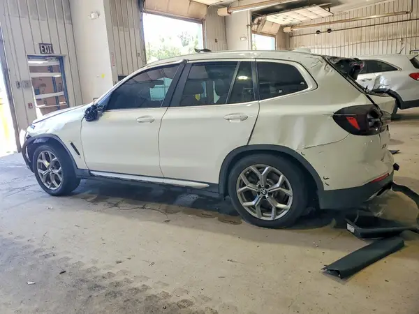 5UX53DP02P9R81771 2023 BMW X3 - Image 2