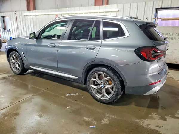 5UX53DP02P9S10890 2023 BMW X3 - Image 2