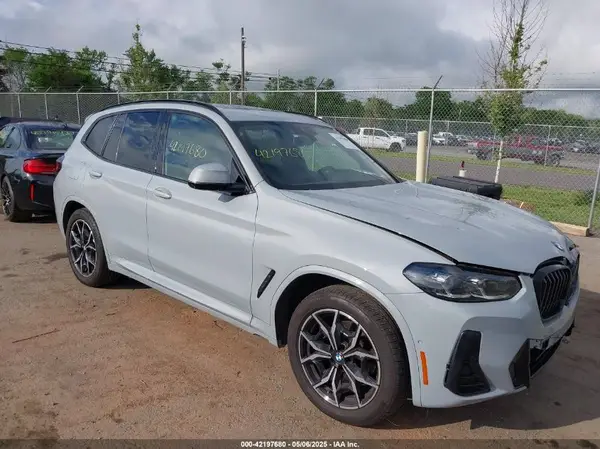 5UX53DP02P9T01853 2023 BMW X3 - Image 1