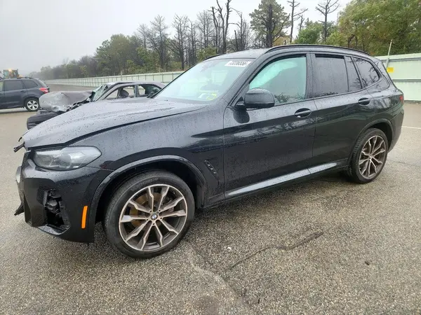 5UX53DP02P9T26476 2023 BMW X3 - Image 1