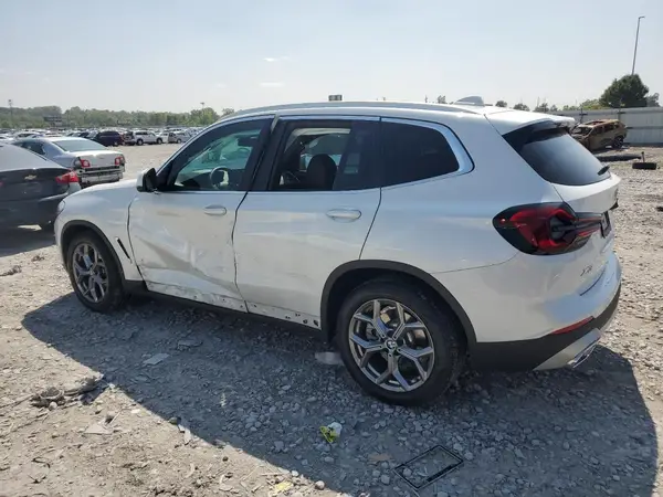 5UX53DP02R9T62901 2024 BMW X3 - Image 2