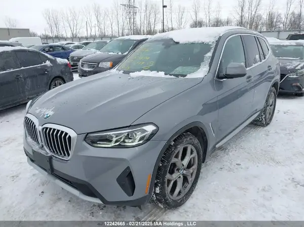 5UX53DP02R9X03844 2024 BMW X3 - Image 2