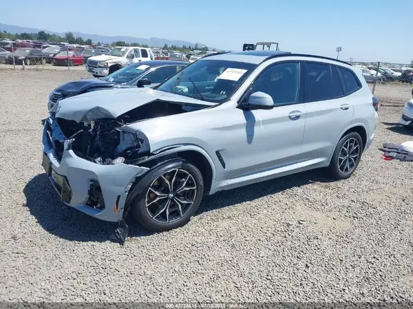 5UX53DP03N9J24629 2022 BMW X3 - Image 2
