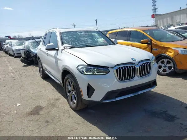 5UX53DP03N9K84512 2022 BMW X3 - Image 1