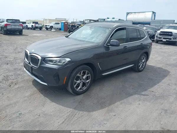 5UX53DP03N9K86065 2022 BMW X3 - Image 2