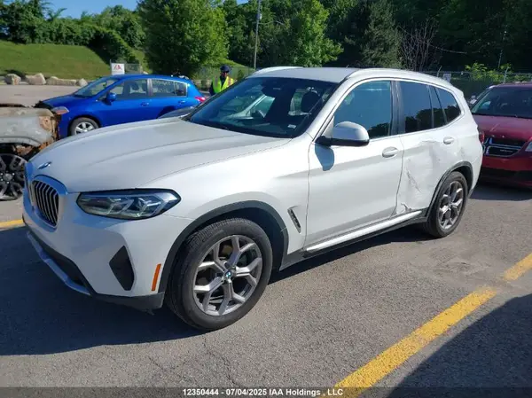 5UX53DP03N9L36236 2022 BMW X3 - Image 2