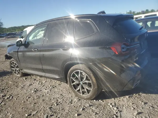 5UX53DP03N9L53506 2022 BMW X3 - Image 2