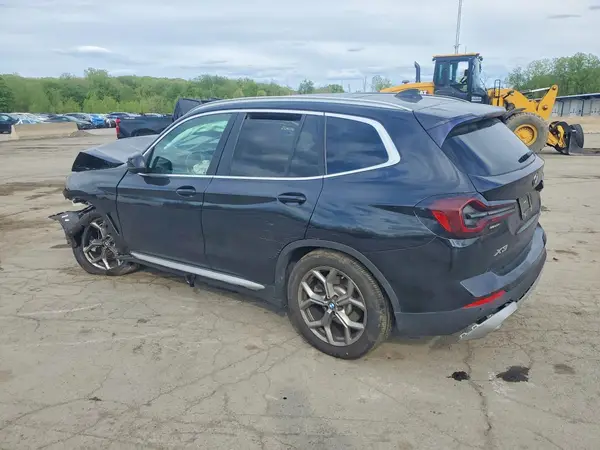 5UX53DP03N9L80222 2022 BMW X3 - Image 2