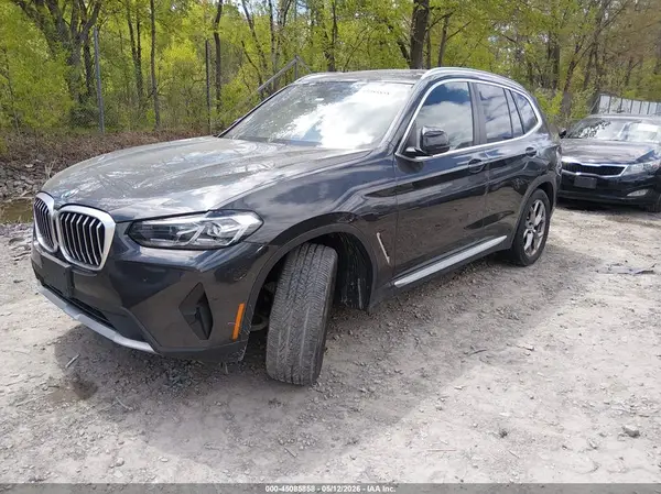 5UX53DP03N9M76383 2022 BMW X3 - Image 2