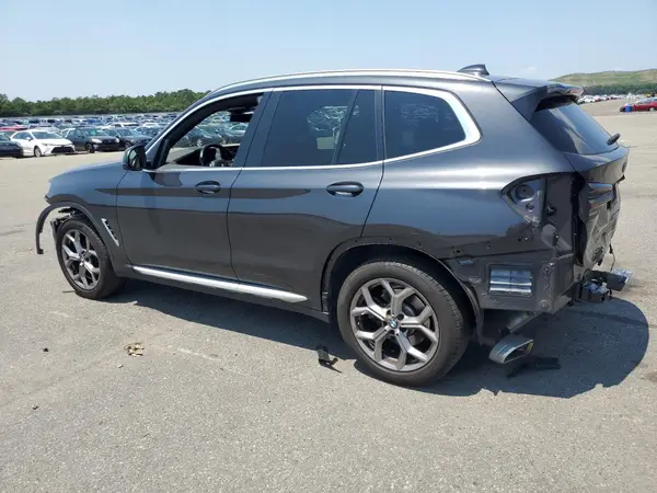 5UX53DP03N9N47226 2022 BMW X3 - Image 2