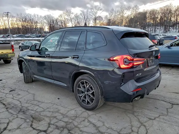 5UX53DP03P9P48417 2023 BMW X3 - Image 2