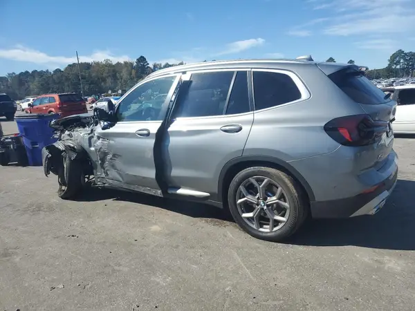 5UX53DP03R9T93977 2024 BMW X3 - Image 2