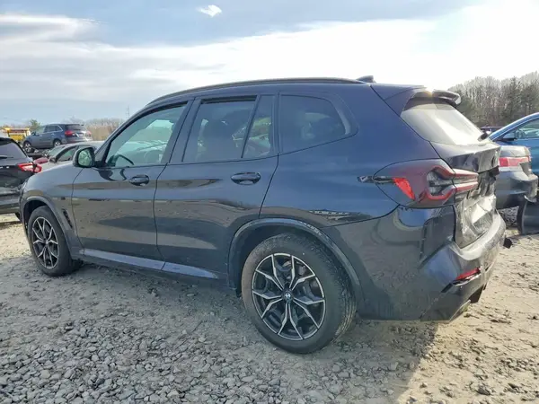 5UX53DP03R9U45270 2024 BMW X3 - Image 2