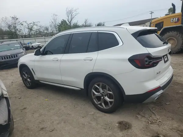 5UX53DP03R9U70993 2024 BMW X3 - Image 2