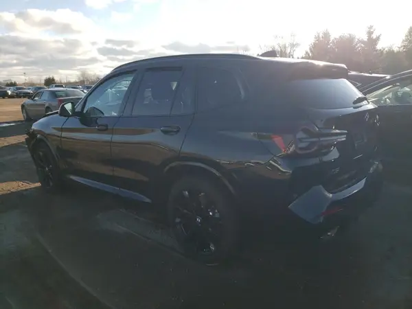 5UX53DP03R9U99913 2024 BMW X3 - Image 2