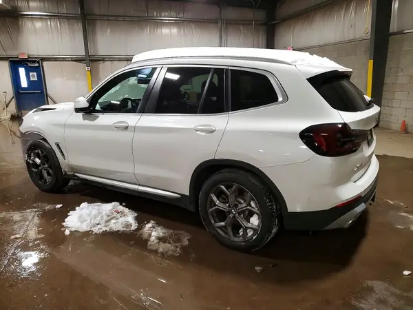 5UX53DP03R9W40611 2024 BMW X3 - Image 2
