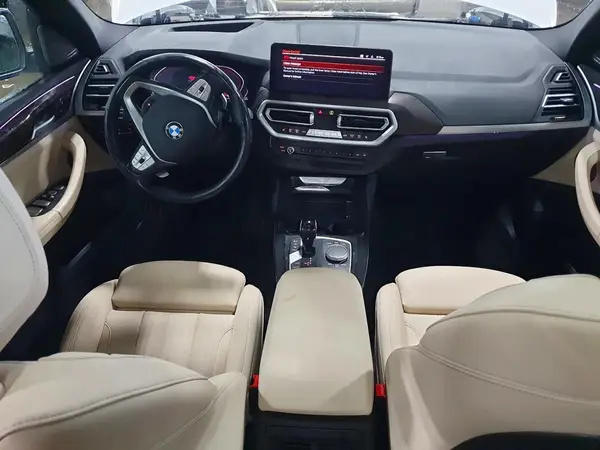 5UX53DP03R9W61815 2024 BMW X3 - Image 8