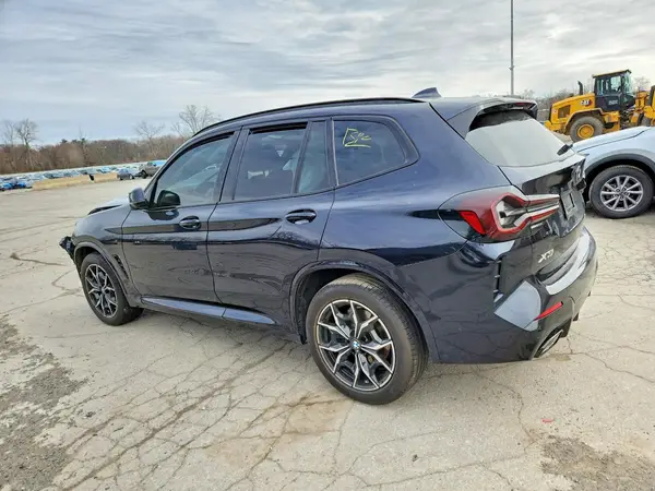 5UX53DP03R9X47710 2024 BMW X3 - Image 2