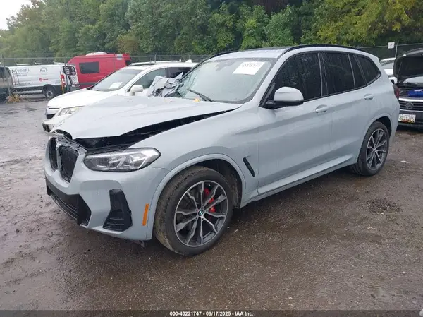 5UX53DP04N9K50787 2022 BMW X3 - Image 2