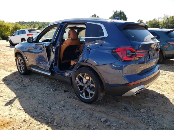 5UX53DP04N9K69419 2022 BMW X3 - Image 2