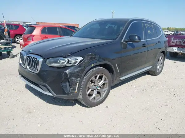 5UX53DP04N9L14942 2022 BMW X3 - Image 2