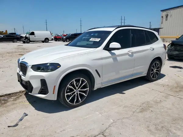 5UX53DP04N9L43955 2022 BMW X3 - Image 1