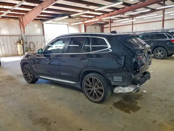 5UX53DP04N9L83680 2022 BMW X3 - Image 2
