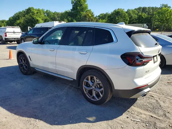 5UX53DP04N9L84229 2022 BMW X3 - Image 2