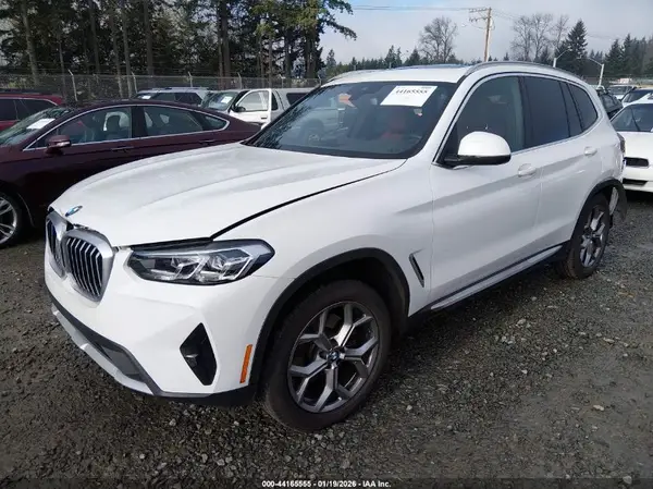 5UX53DP04N9M51511 2022 BMW X3 - Image 2