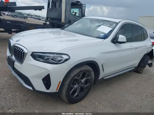 5UX53DP04N9M95847 2022 BMW X3 - Image 2