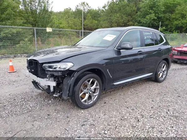 5UX53DP04N9N12372 2022 BMW X3 - Image 2