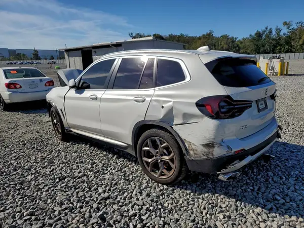 5UX53DP04P9P42450 2023 BMW X3 - Image 2