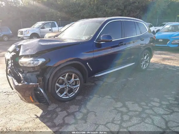 5UX53DP04P9R49355 2023 BMW X3 - Image 2