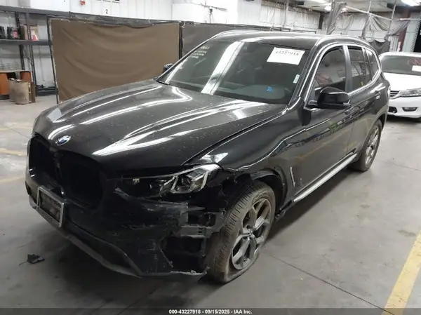 5UX53DP04P9S20384 2023 BMW X3 - Image 2