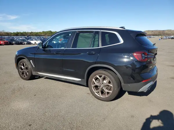 5UX53DP04R9T71647 2024 BMW X3 - Image 2