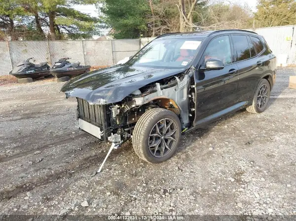 5UX53DP04R9U10561 2024 BMW X3 - Image 2