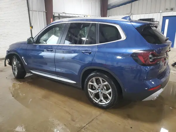5UX53DP04R9V20431 2024 BMW X3 - Image 2