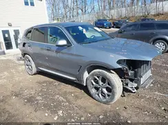 5UX53DP04R9V28108 2024 BMW X3