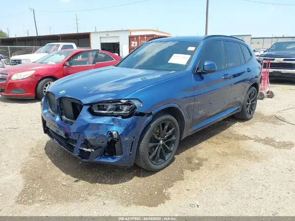 5UX53DP04R9W06161 2024 BMW X3 - Image 2