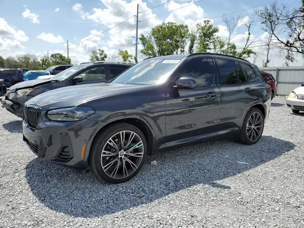 5UX53DP04R9W25860 2024 BMW X3 - Image 1