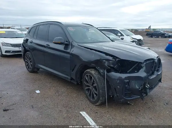 5UX53DP04R9X08155 2024 BMW X3 - Image 1