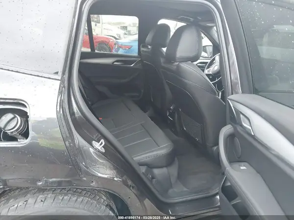 5UX53DP04R9X08155 2024 BMW X3 - Image 8