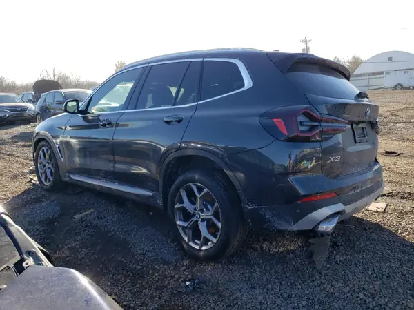 5UX53DP04R9X38871 2024 BMW X3 - Image 2