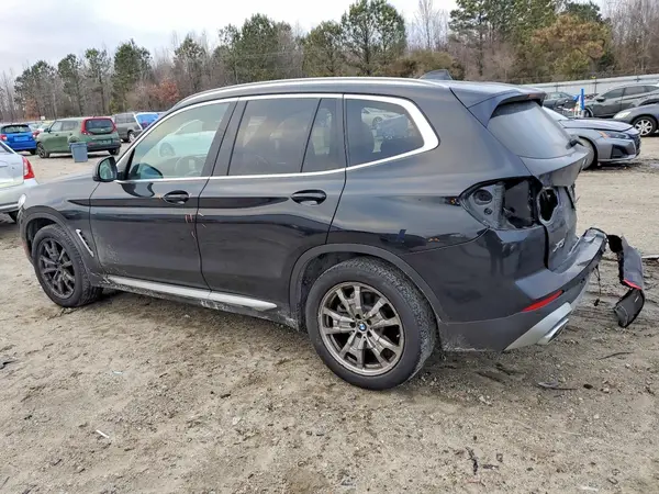 5UX53DP05N9J20341 2022 BMW X3 - Image 2