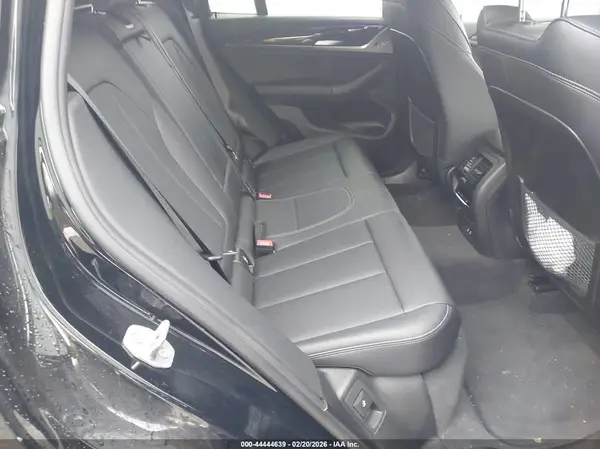 5UX53DP05N9J50360 2022 BMW X3 - Image 8