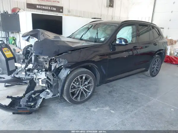 5UX53DP05N9K44058 2022 BMW X3 - Image 2